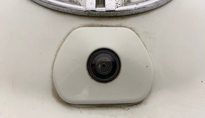 2021 Tata PUNCH CREATIVE AMT 1.2 RTN DUAL TONE, Petrol, Automatic, 31,940 km, Parking Camera