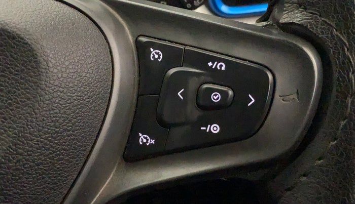 2021 Tata PUNCH CREATIVE AMT 1.2 RTN DUAL TONE, Petrol, Automatic, 31,940 km, Adaptive Cruise Control