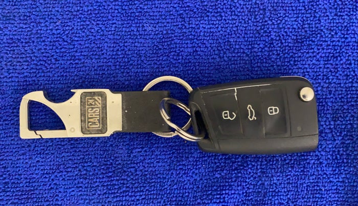 2022 Volkswagen TAIGUN GT PLUS 1.5 TSI DSG, Petrol, Automatic, 31,121 km, Key Close Up