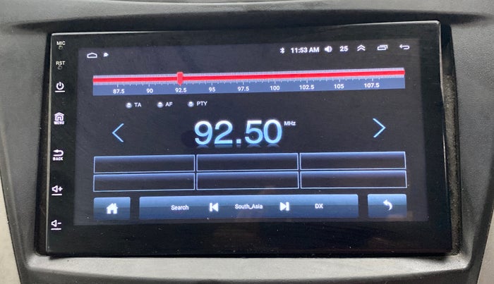 2018 Hyundai Eon ERA +, Petrol, Manual, 86,197 km, Infotainment system - AM/FM Radio - Not Working
