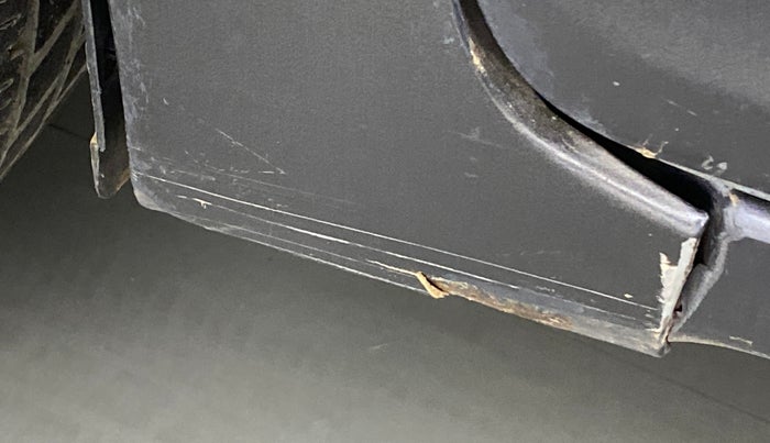 2018 Hyundai Eon ERA +, Petrol, Manual, 86,197 km, Left fender - Minor scratches