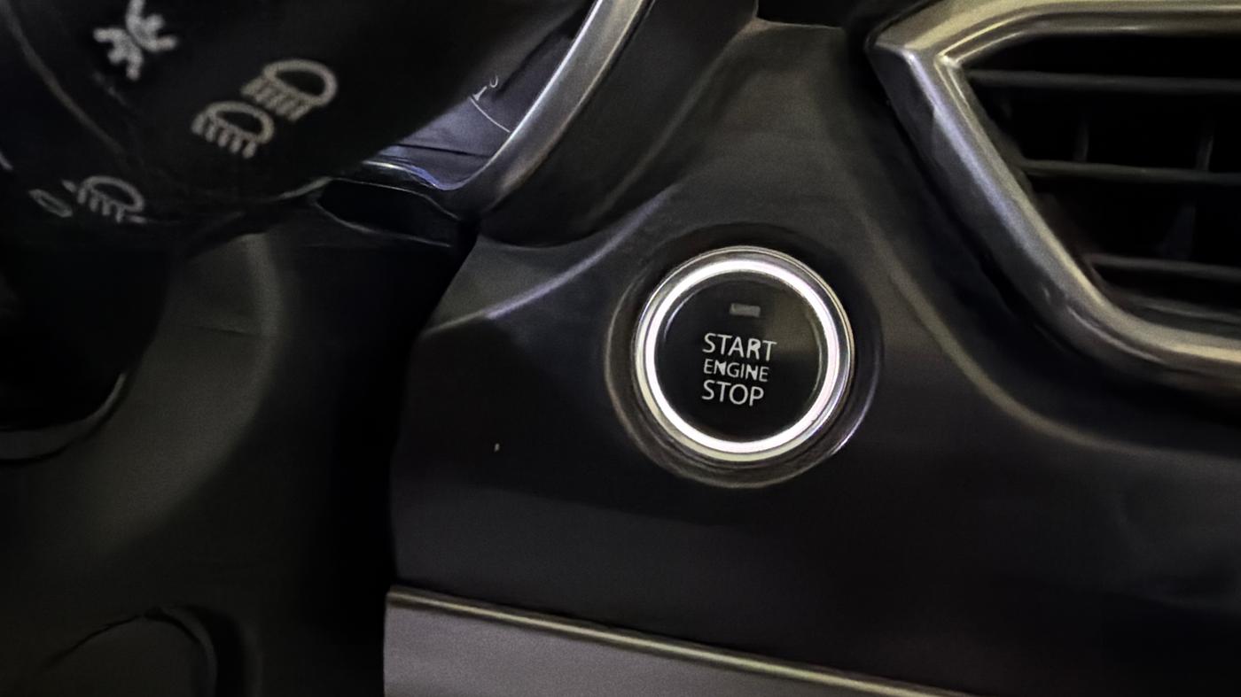 2021 Tata Safari XZ PLUS, Diesel, Manual, 45,408 km, Keyless Start/ Stop Button