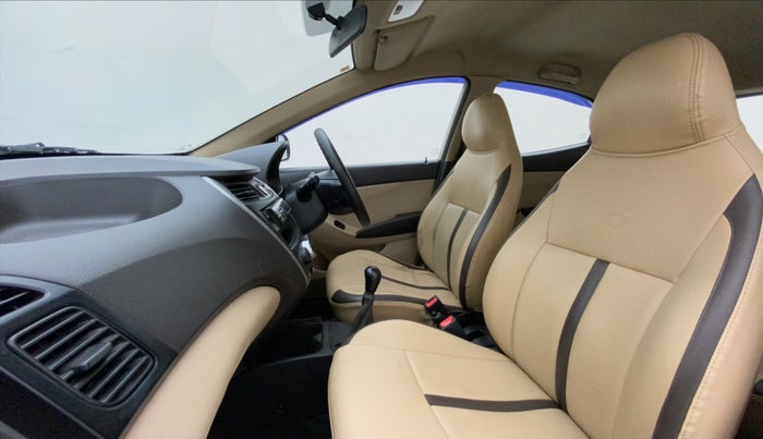 2013 Hyundai Eon ERA +, Petrol, Manual, 64,747 km, Right Side Front Door Cabin