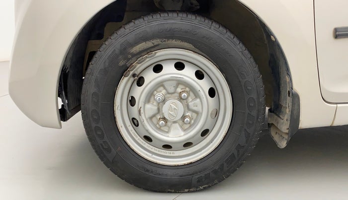2013 Hyundai Eon ERA +, Petrol, Manual, 64,747 km, Left Front Wheel
