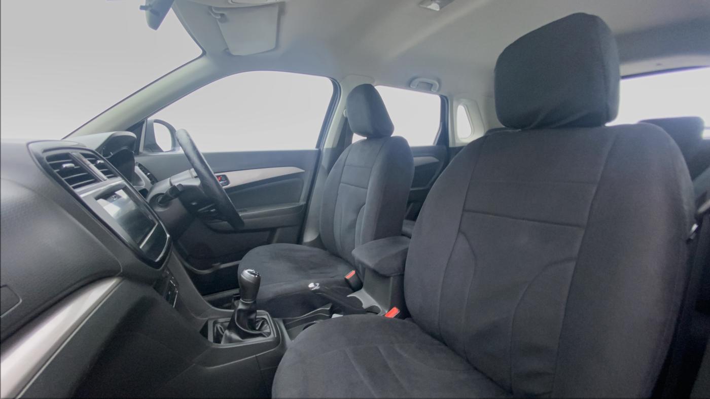 2016 Maruti Vitara Brezza ZDI PLUS, Diesel, Manual, 97,431 km, Right Side Front Door Cabin View