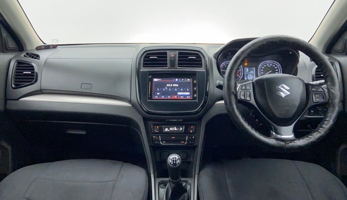 2016 Maruti Vitara Brezza ZDI PLUS, Diesel, Manual, 97,431 km, Dashboard View
