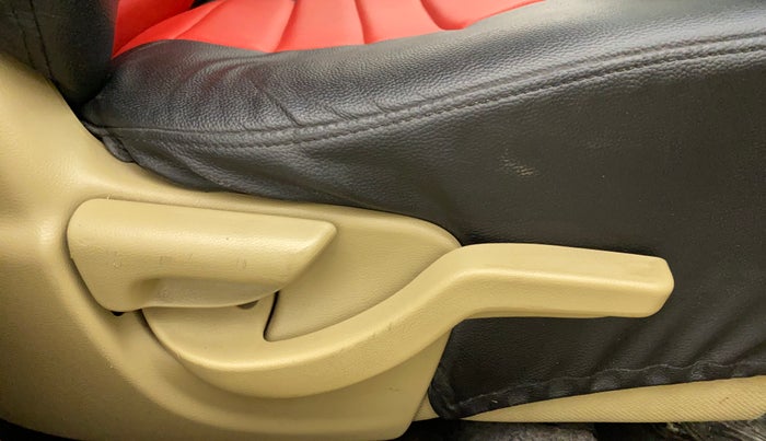 2014 Honda Brio S MT, Petrol, Manual, 84,592 km, Driver Side Adjustment Panel