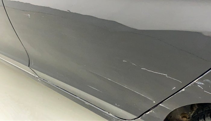 2014 Honda City 1.5L I-VTEC V MT, Petrol, Manual, 1,05,662 km, Rear left door - Minor scratches
