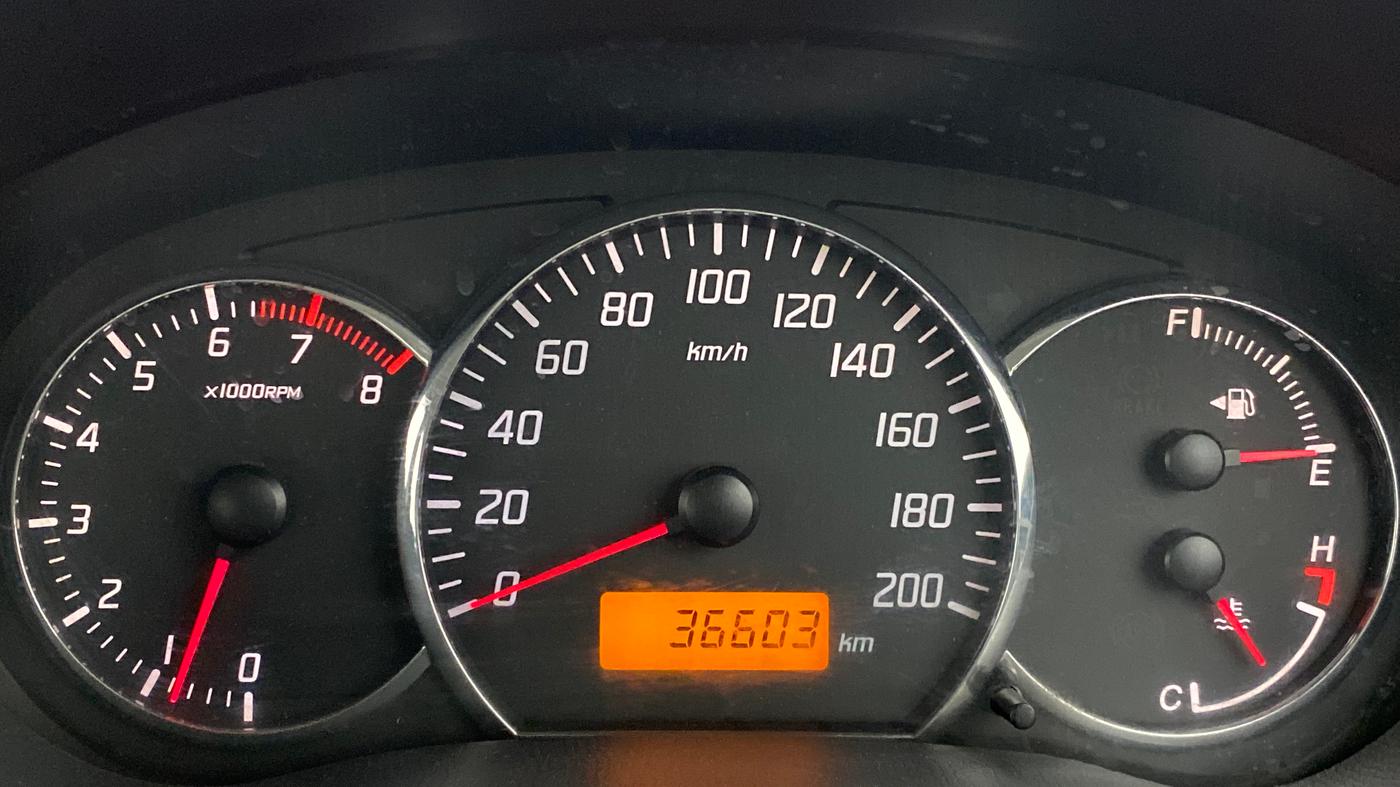 2010 Maruti Swift VXI D, Petrol, Manual, 36,650 km, Odometer Image