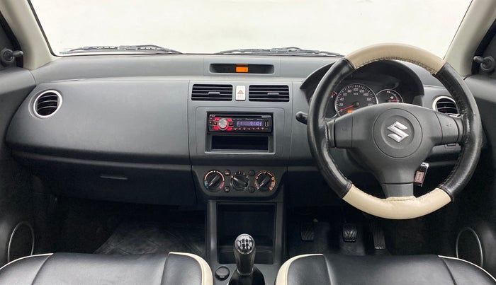 2010 Maruti Swift VXI D, Petrol, Manual, 36,650 km, Dashboard