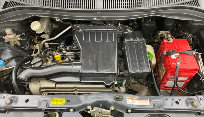 2010 Maruti Swift VXI D, Petrol, Manual, 36,650 km, Open Bonet