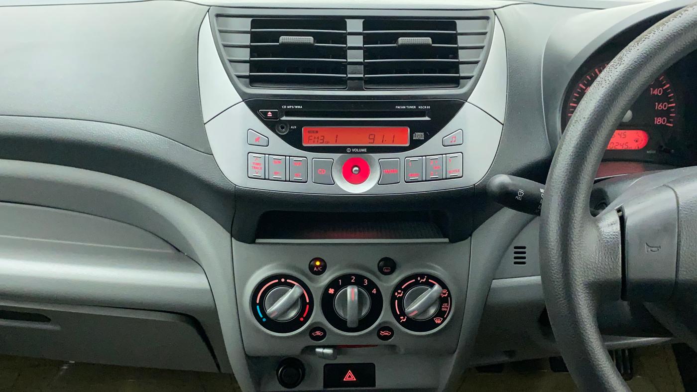 2011 Maruti A Star ZXI, Petrol, Manual, 90,245 km, Air Conditioner