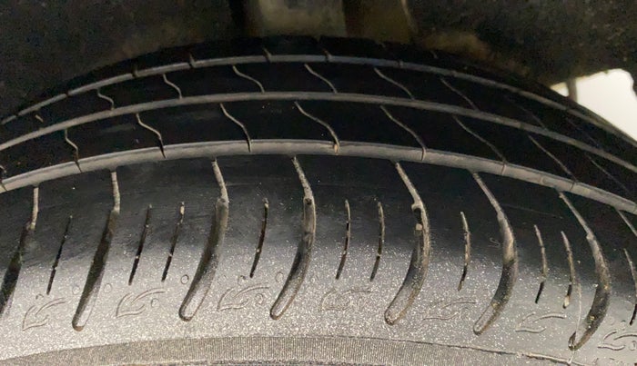 2018 Maruti Baleno ALPHA CVT PETROL 1.2, Petrol, Automatic, 76,849 km, Left Rear Tyre Tread