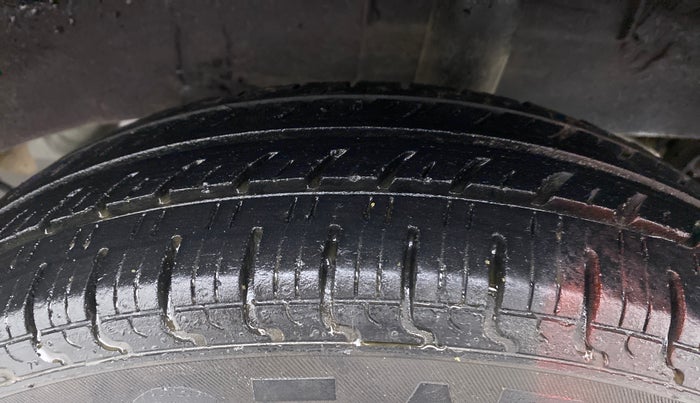 2018 Renault Kwid RXT 1.0 EASY-R AT OPTION, Petrol, Automatic, 46,807 km, Left Rear Tyre Tread