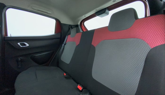 2018 Renault Kwid RXT 1.0 EASY-R AT OPTION, Petrol, Automatic, 46,807 km, Right Side Rear Door Cabin