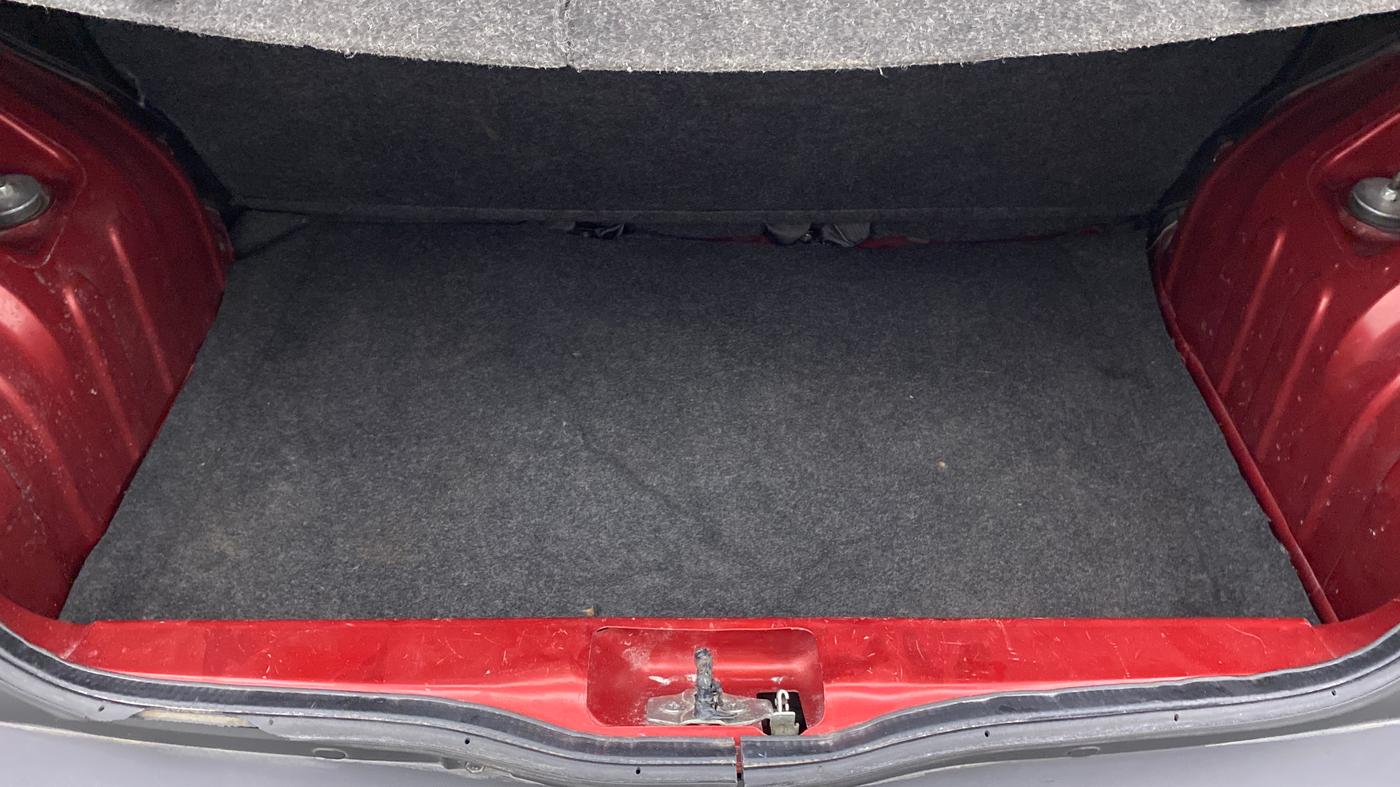 2018 Renault Kwid RXT 1.0 EASY-R AT OPTION, Petrol, Automatic, 46,807 km, Boot Inside
