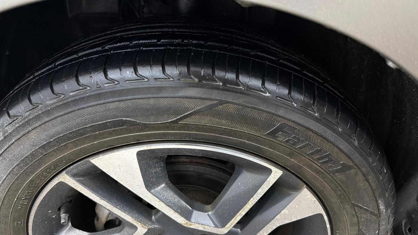2019 Tata TIGOR XZ PLUS PETROL, Petrol, Manual, 68,316 km, Left Front Tyre Tread