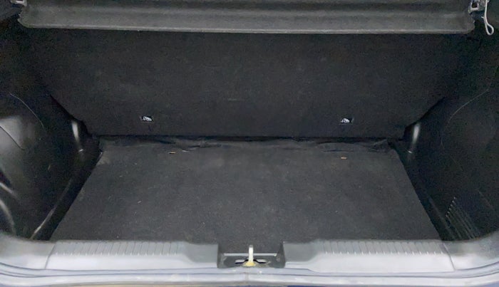 2018 Maruti Swift VXI D, Petrol, Manual, 36,535 km, Boot Inside
