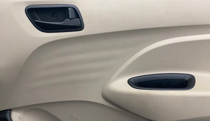 2022 Hyundai NEW SANTRO SPORTZ MT, Petrol, Manual, 23,104 km, Driver Side Door Panels Control