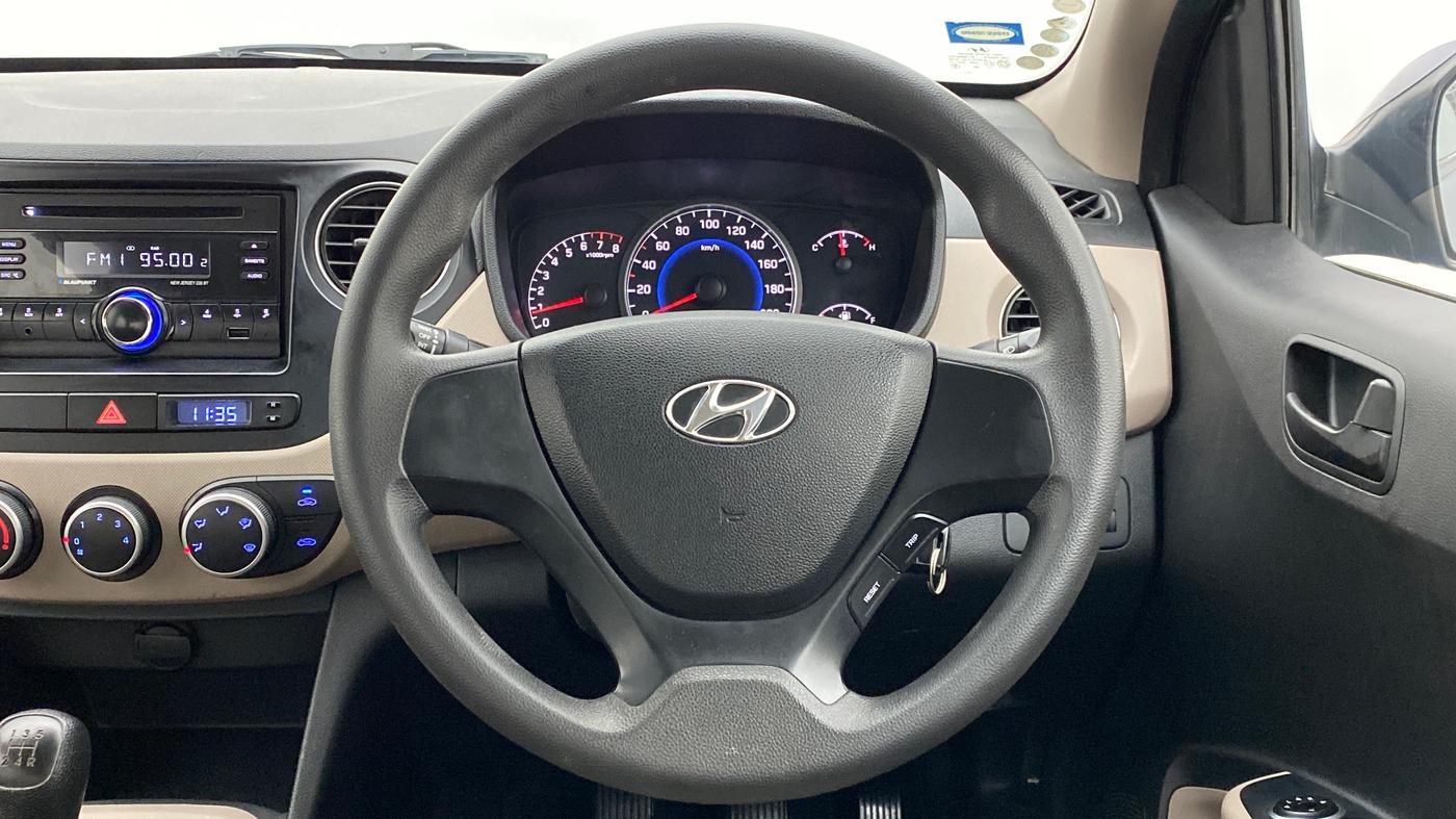 2014 Hyundai Grand i10 MAGNA 1.2 VTVT, Petrol, Manual, 53,642 km, Steering Wheel Close Up