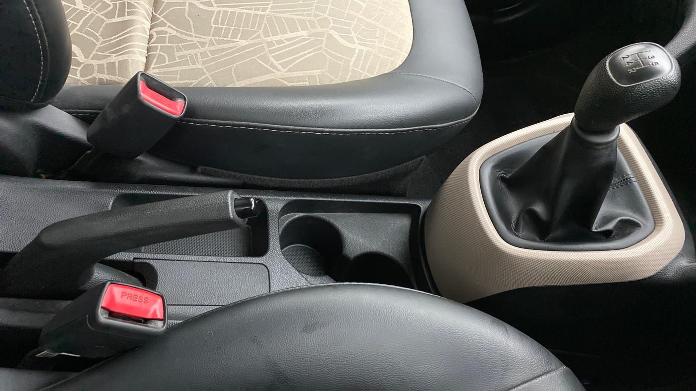 2014 Hyundai Grand i10 MAGNA 1.2 VTVT, Petrol, Manual, 53,642 km, Gear Lever