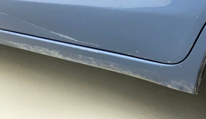 2014 Maruti Ertiga VXI, Petrol, Manual, 52,361 km, Left running board - Minor scratches