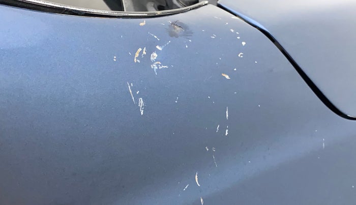 2014 Maruti Ertiga VXI, Petrol, Manual, 52,361 km, Right fender - Minor scratches