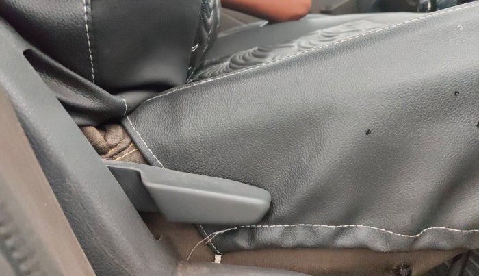 2016 Renault Duster 110 PS RXZ 4X2 AMT DIESEL, Diesel, Automatic, 86,316 km, Driver Side Adjustment Panel