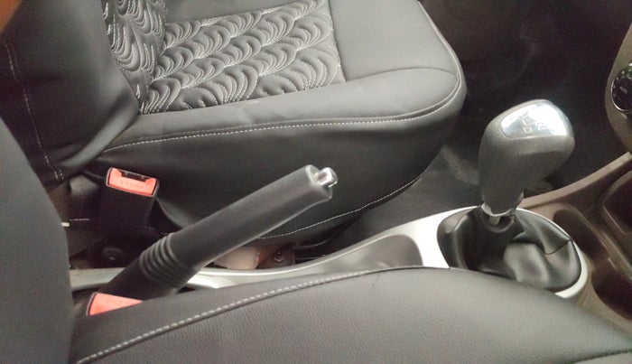 2016 Renault Duster 110 PS RXZ 4X2 AMT DIESEL, Diesel, Automatic, 86,316 km, Gear Lever