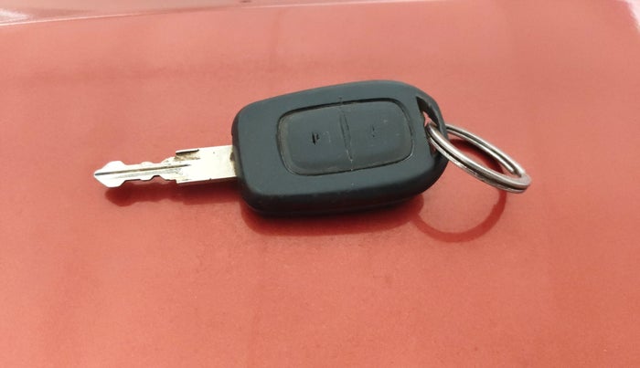 2016 Renault Duster 110 PS RXZ 4X2 AMT DIESEL, Diesel, Automatic, 86,316 km, Key Close Up