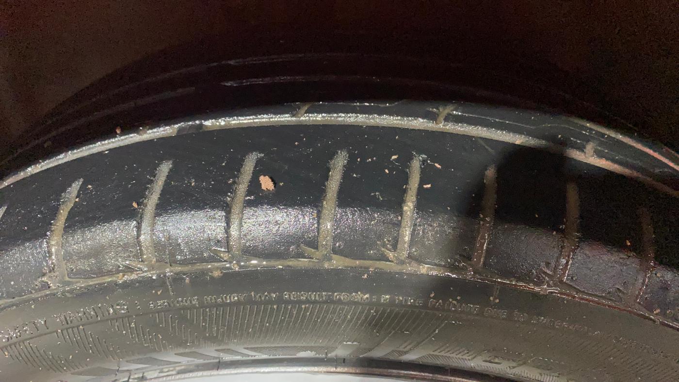2020 Tata ALTROZ XT PETROL, Petrol, Manual, 68,396 km, Left Front Tyre Tread