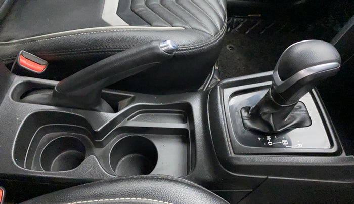 2019 Maruti Vitara Brezza ZDI+ DUAL TONE AMT, Diesel, Automatic, 52,444 km, Gear Lever