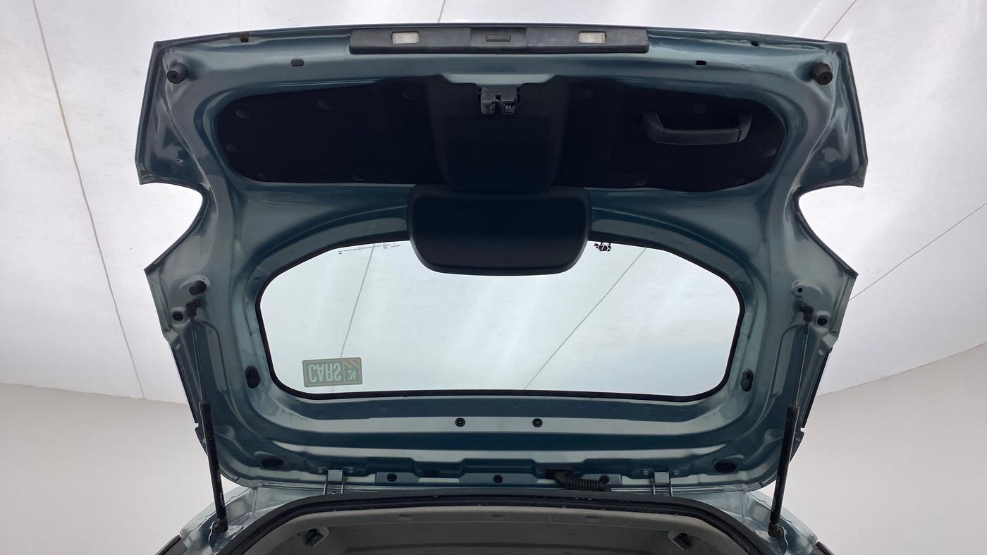 2021 Tata PUNCH ACCOMPLISHED AMT, Petrol, Automatic, 28,773 km, Boot Door Open