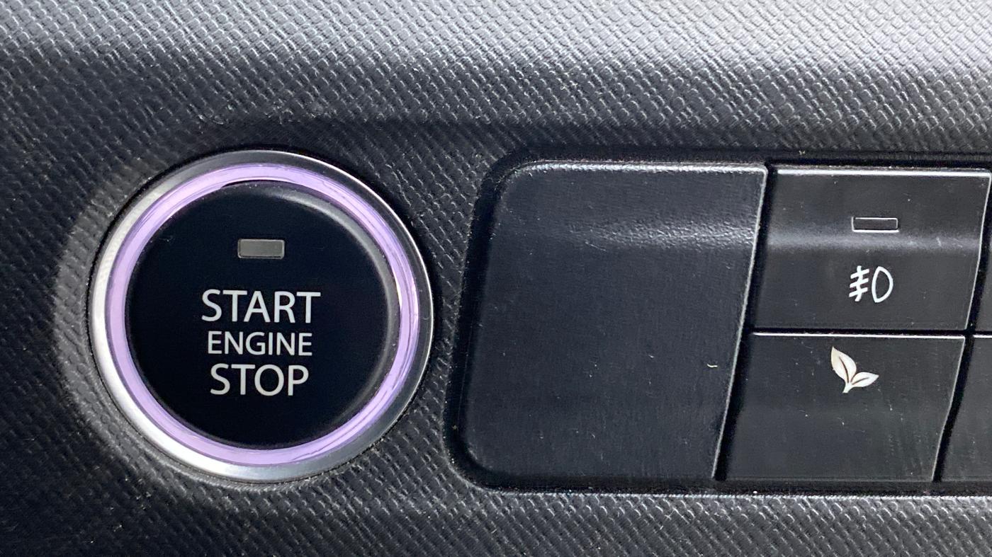 2021 Tata PUNCH ACCOMPLISHED AMT, Petrol, Automatic, 28,773 km, Keyless Start/ Stop Button