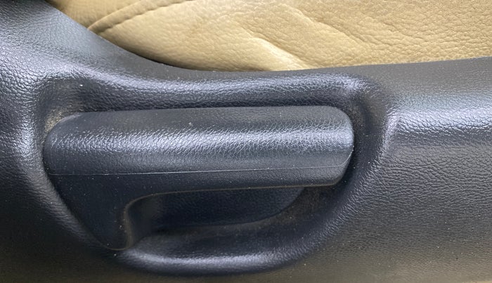 2018 Honda City 1.5L I-VTEC V MT, Petrol, Manual, 14,519 km, Driver Side Adjustment Panel