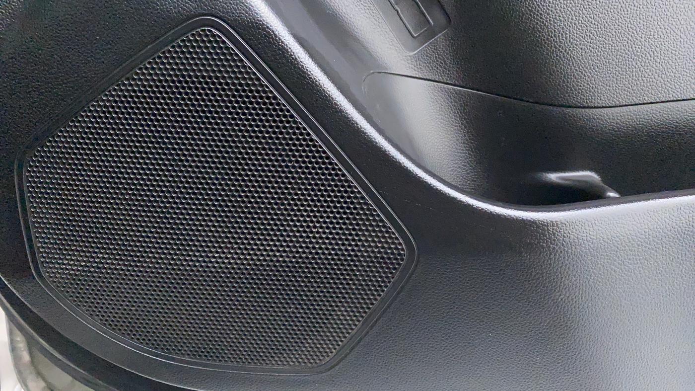 2018 Maruti Swift VXI D, Petrol, Manual, 25,690 km, Speakers