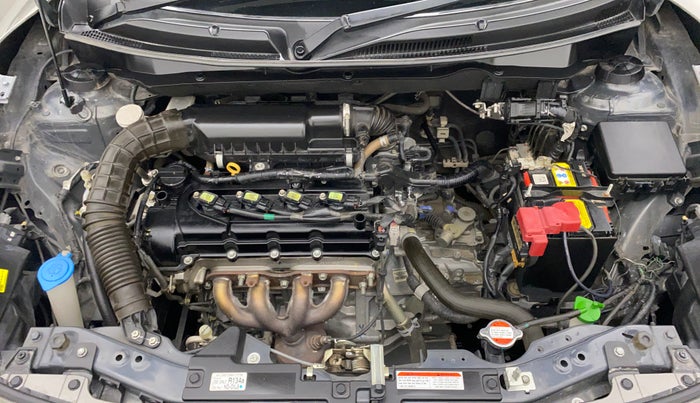 2018 Maruti Swift VXI D, Petrol, Manual, 25,690 km, Engine Bonet View