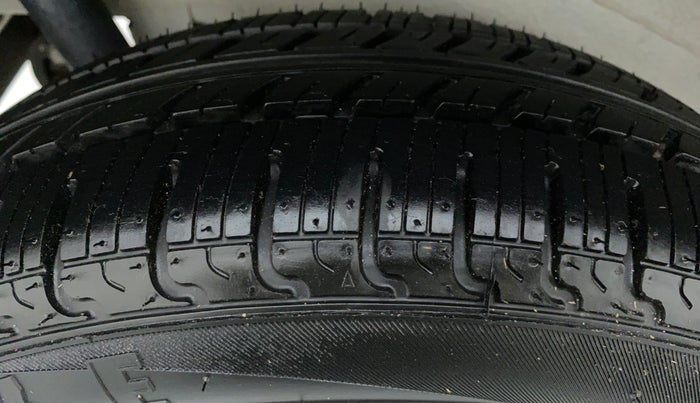 2018 Maruti Wagon R 1.0 VXI, Petrol, Manual, 7,655 km, Right Rear Tyre Tread