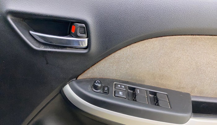 2017 Maruti Baleno ALPHA PETROL 1.2, Petrol, Manual, 39,267 km, Driver Side Door Panels Control