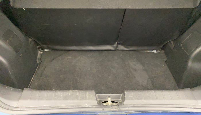 2017 Maruti Baleno ALPHA PETROL 1.2, Petrol, Manual, 39,267 km, Boot Inside