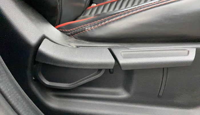 2023 Hyundai EXTER SX(O) 1.2 AMT, Petrol, Automatic, 63,533 km, Driver Side Adjustment Panel