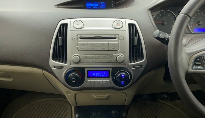 2011 Hyundai i20 SPORTZ (O) 1.2, Petrol, Manual, 58,044 km, Air Conditioner