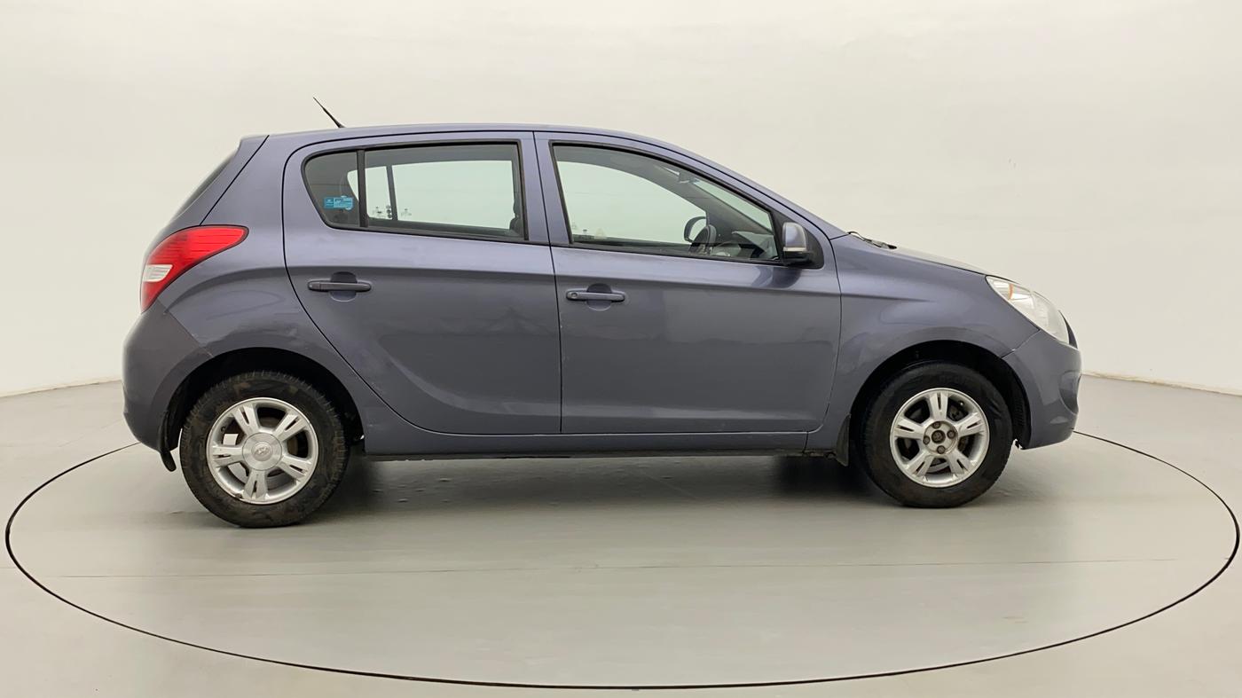2011 Hyundai i20 SPORTZ (O) 1.2, Petrol, Manual, 58,044 km, Right Side View