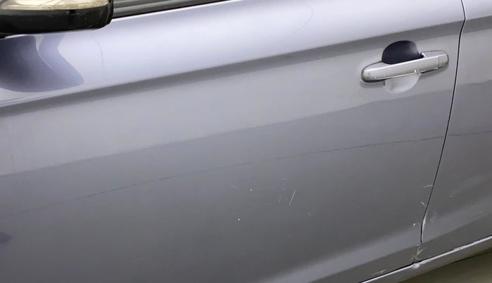 2011 Hyundai i20 SPORTZ (O) 1.2, Petrol, Manual, 58,044 km, Front passenger door - Slightly dented