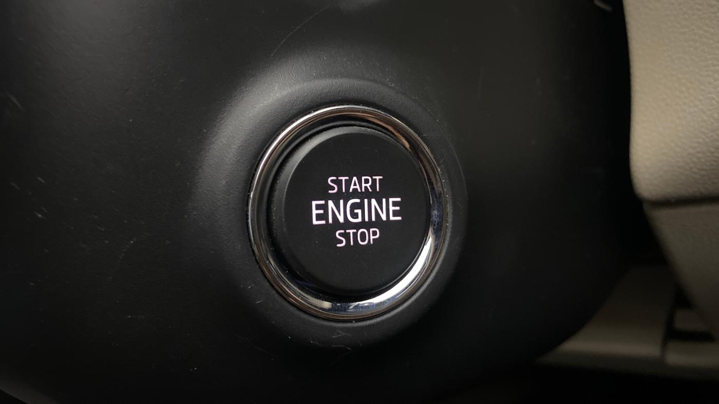 2023 Skoda SLAVIA AMBITION 1.0L TSI AT, Petrol, Automatic, 26,720 km, Keyless Start/ Stop Button