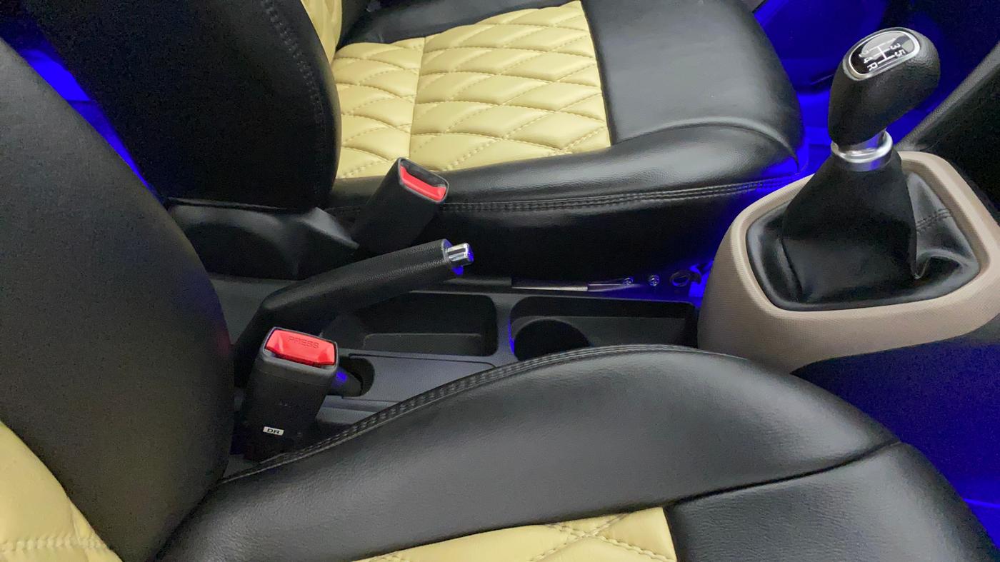 2019 Hyundai Grand i10 ASTA 1.2 KAPPA VTVT, Petrol, Manual, 46,852 km, Gear Lever