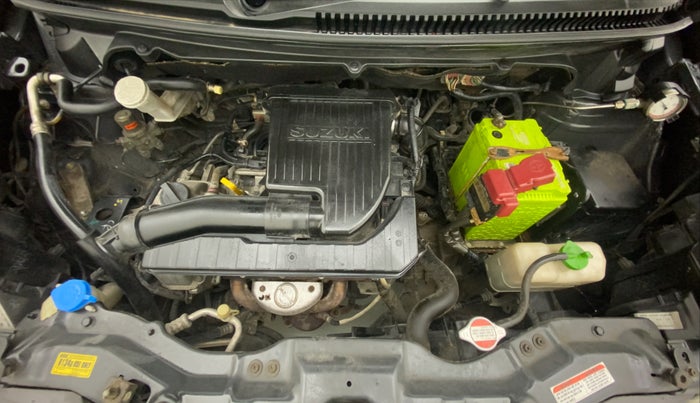 2013 Maruti Ertiga VXI CNG, CNG, Manual, 1,01,059 km, Open Bonet