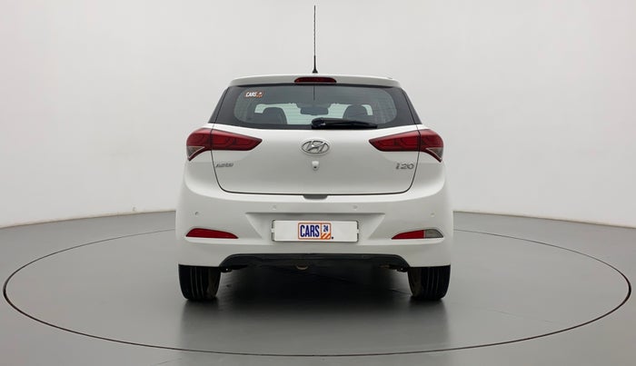 2015 Hyundai Elite i20 ASTA 1.4 CRDI, Diesel, Manual, 1,02,886 km, Back/Rear