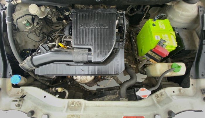 2013 Maruti Swift Dzire VXI, Petrol, Manual, 82,900 km, Open Bonet