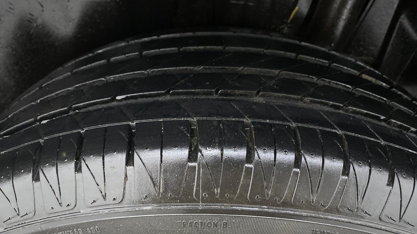 2022 Toyota URBAN CRUISER HIGH GRADE MT, Petrol, Manual, 14,226 km, Left Rear Tyre Tread